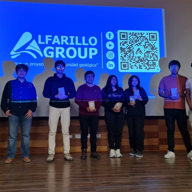 Foto de una actividad organizada por Alfarillo Group.