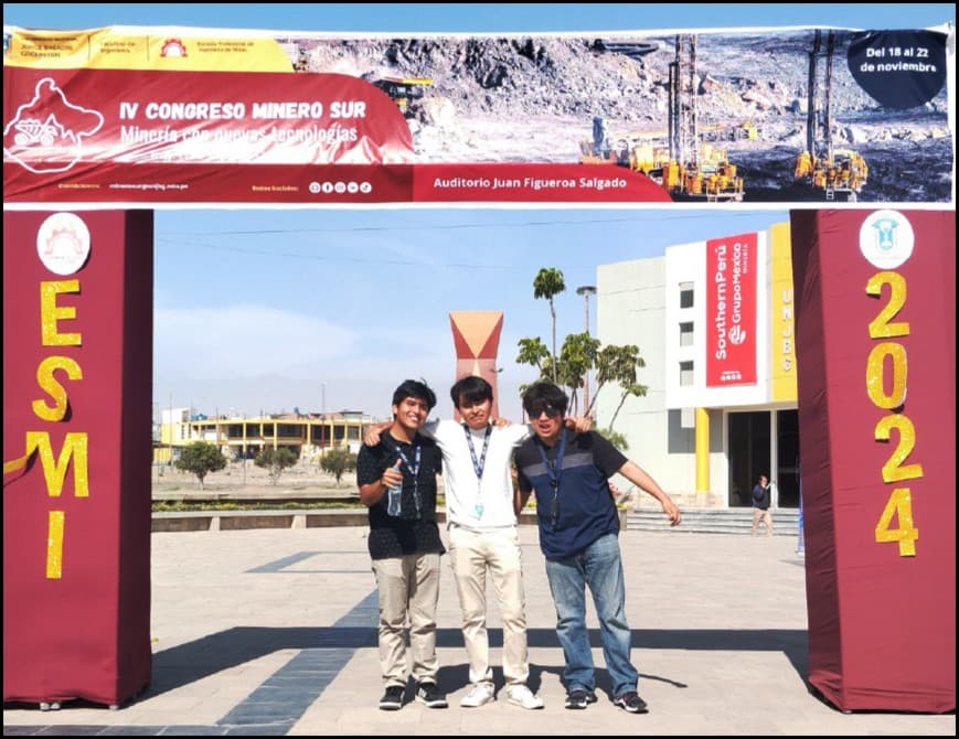 Tres de nuestros asociados quienes nos representaron en el IV Congreso Minero Sur.